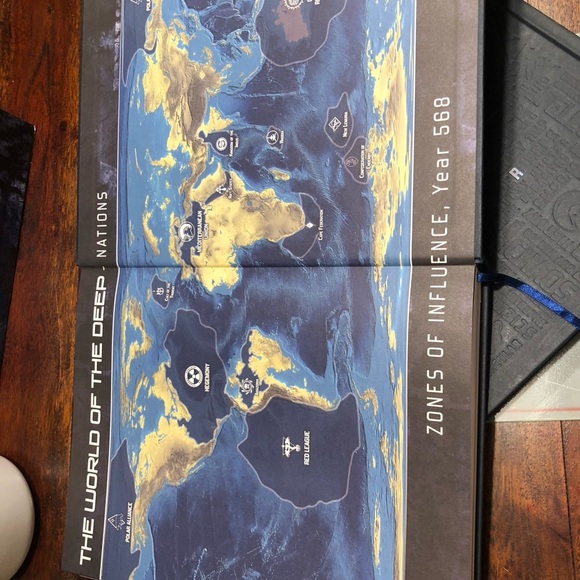 Polaris The Roleplaying Game. 2 Books in sleeve - Picture 9 of 10